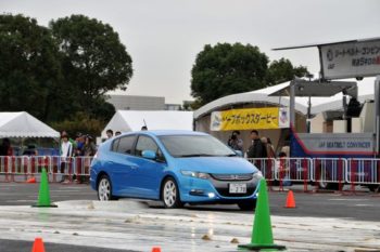 母と子の楽ラク運転講習会 2009年 体験走行