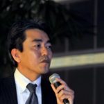 高岡敏文氏