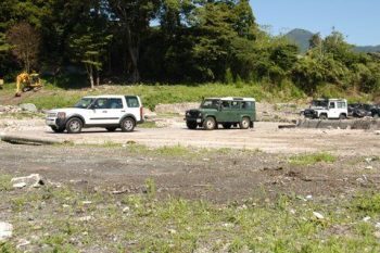 東日本大震災活動 車両