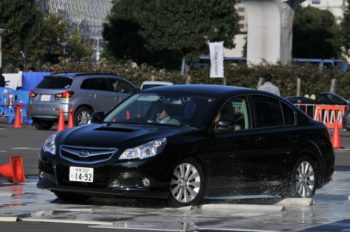 母と子の楽ラク運転講習会 ブレーキ体験