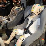 平成24年度　自動車アセスメント試験公開 チャイルドシート ダミー人形
