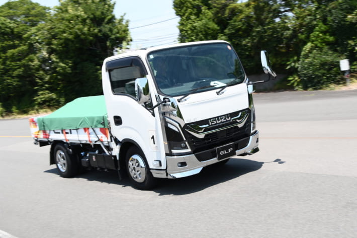 エルフ