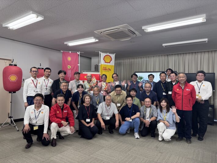 シェル・ルブリカンツ・ジャパン株式会社技術研究所 勉強会 集合写真